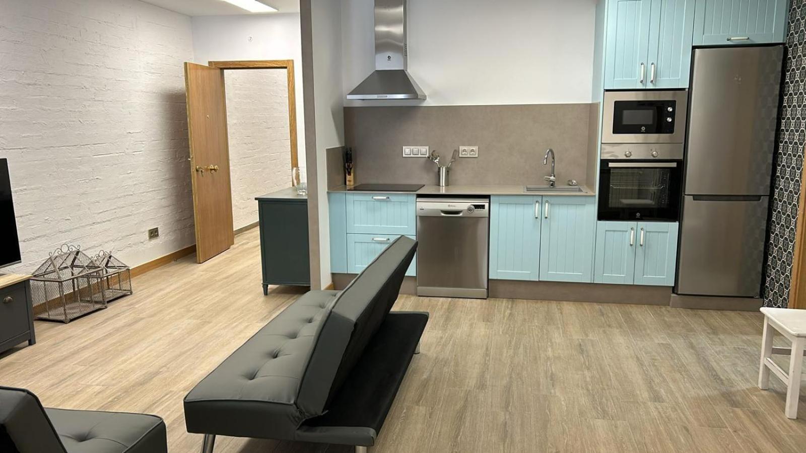 Apartamentos Torres Del Milladoiro Ames Bagian luar foto