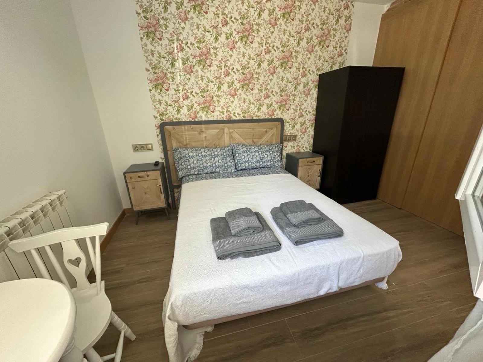 Apartamentos Torres Del Milladoiro Ames Bagian luar foto