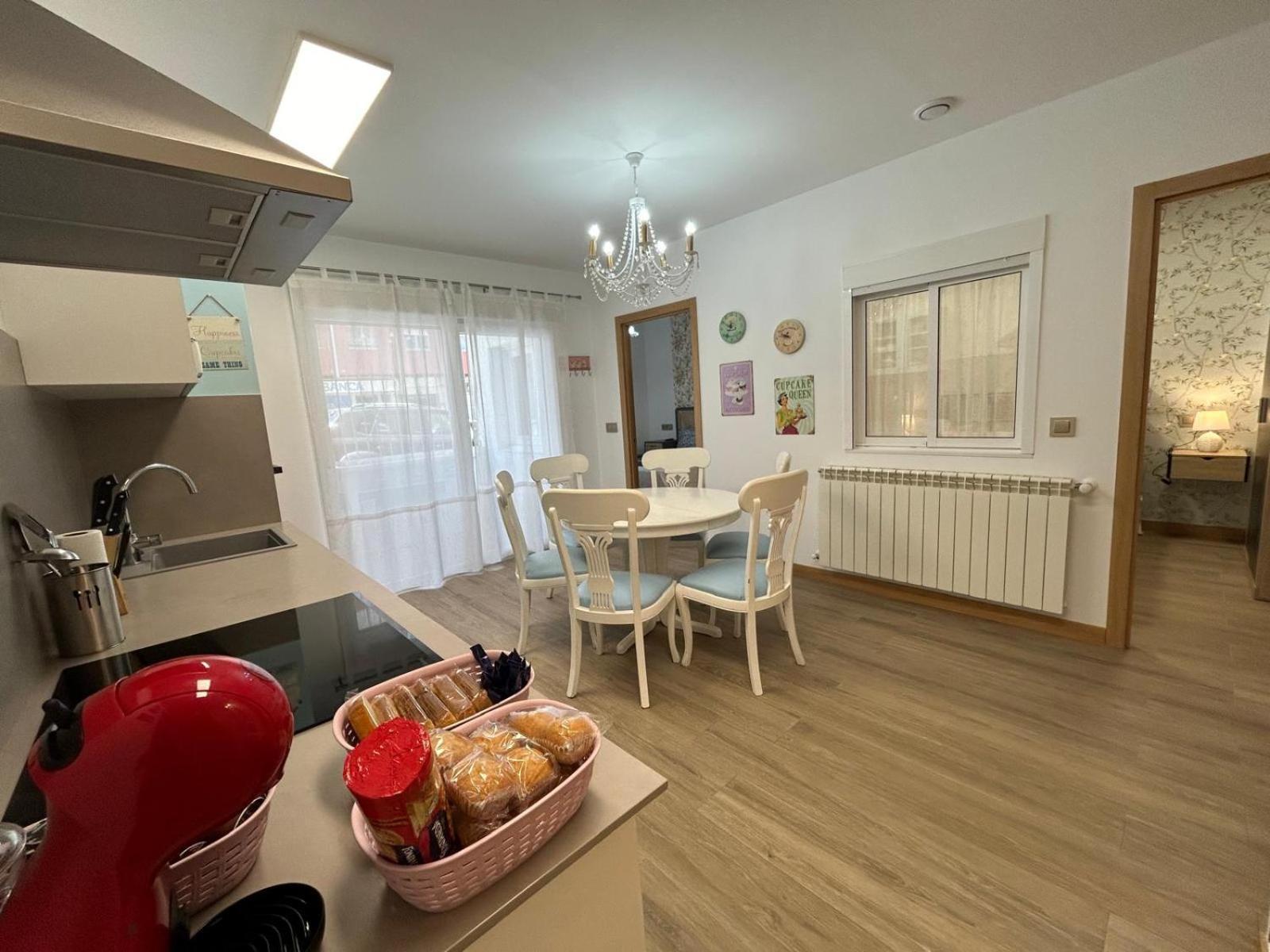 Apartamentos Torres Del Milladoiro Ames Bagian luar foto